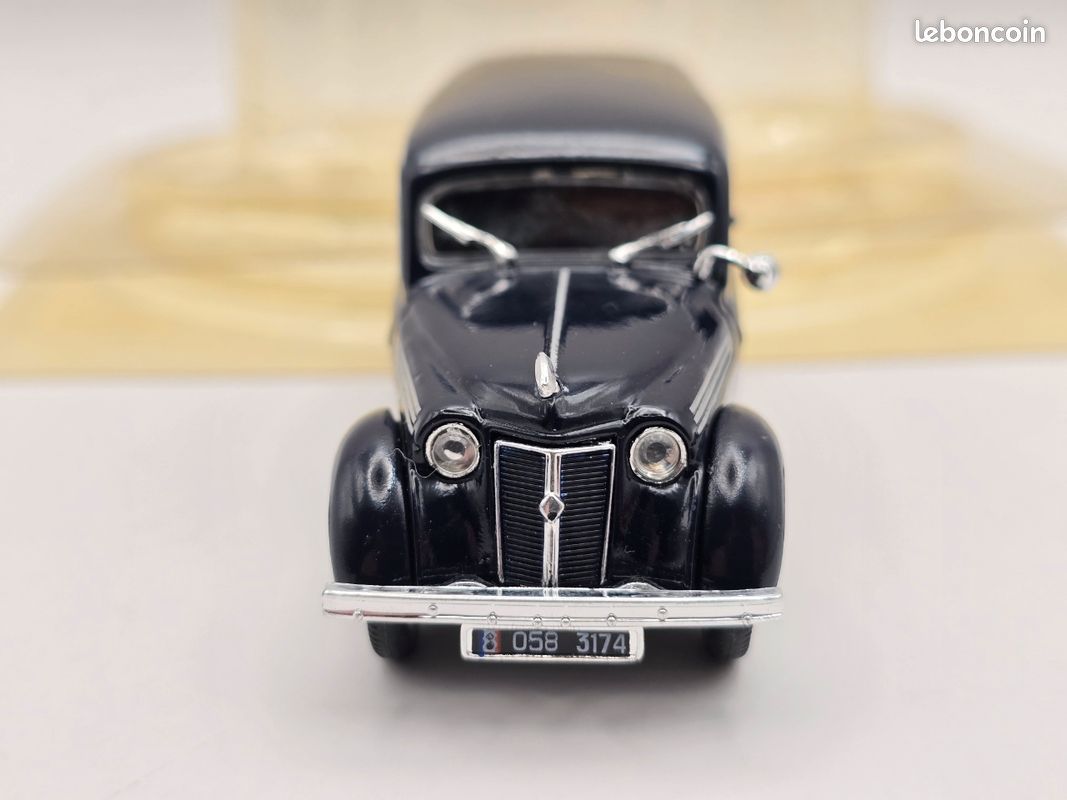 Miniature Renault Juvaquatre Gendarmerie - 1/43 Eligor - Vitrée Noire - 1938