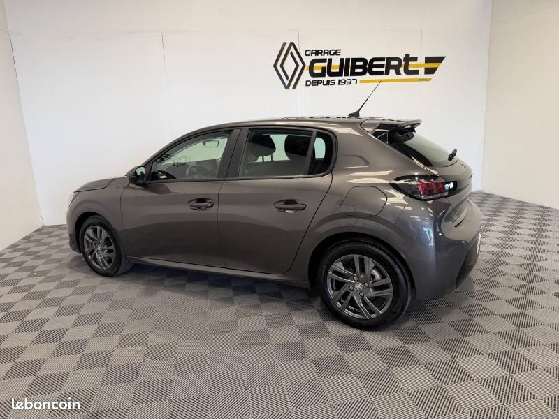 Peugeot 208 1.2 PureTech 100ch S&S Active Pack 118g (image 6)
