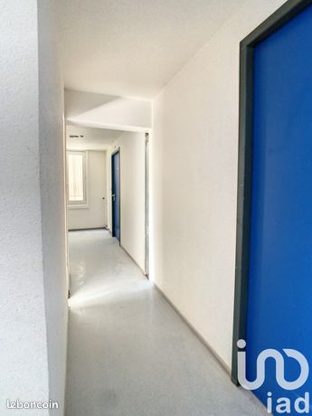 https://img.leboncoin.fr/api/v1/lbcpb1/images/4e/d2/6d/4ed26dec5a27fbd649c2e3b00e027a1d2b8d8b8e.jpg?rule=ad-image