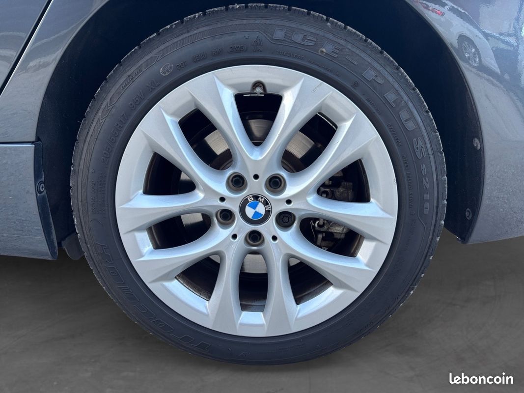 BMW SERIE 2 ACTIVE TOURER F45 LCI 225xe iPerformance 220 ch BVA6 Business Design Caméra de recul Radar avant arrière Hayon électriq (image 16)