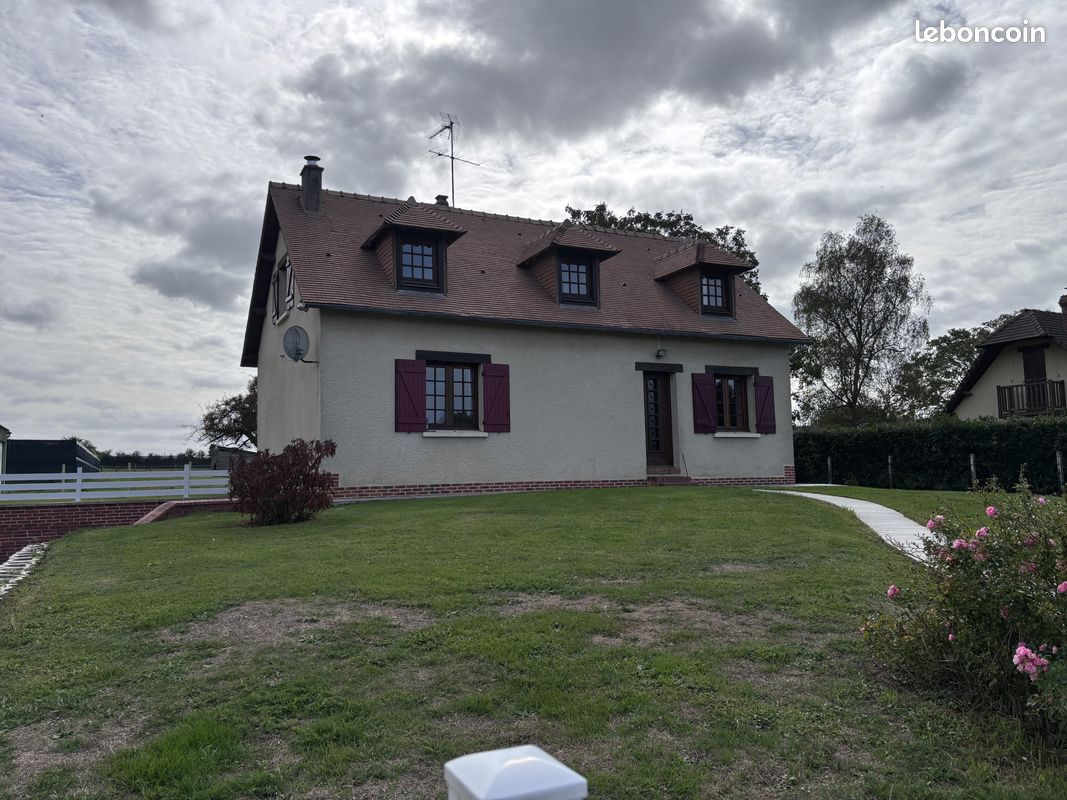 Maison 4 pièces 110 m² · à Firfol · 110 m² · 247 000 €