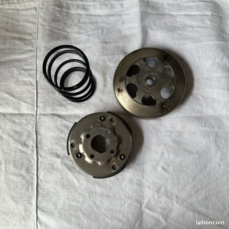Embrayage Malossi Fly Clutch MBK Booster (image 1)