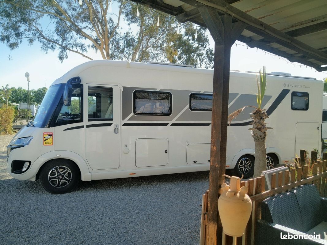Poids Camping car le voyageur 8.5 gjf poids lourds y - Caravaning