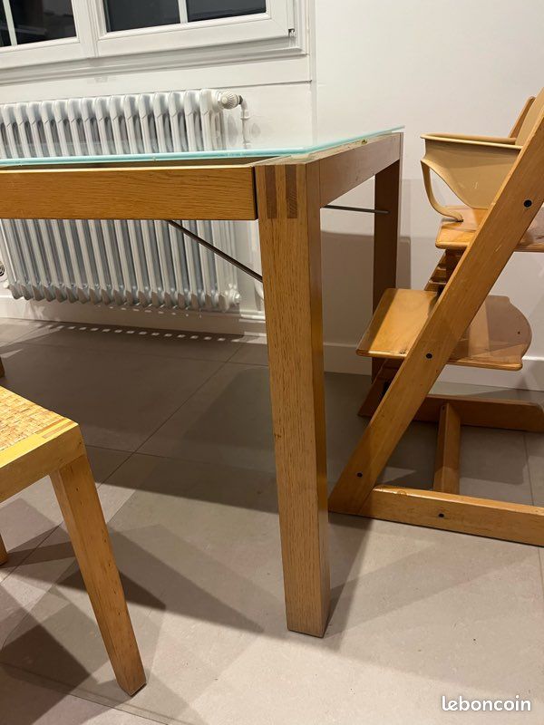 Table IKEA (image 4)
