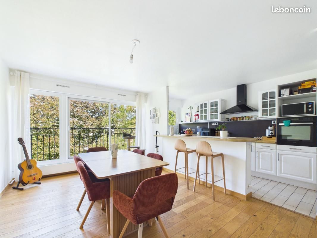 Appartement 4 pièces 78 m² · à Brunoy · 78 m² · 215 000 €
