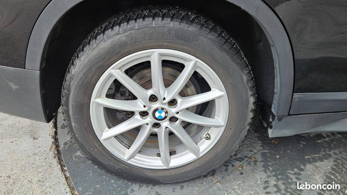 BMW X1 F48 sDrive 16d 116 ch Lounge (image 14)