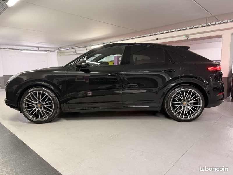 Porsche CAYENNE COUPE (9YB) 4.0 V8 680CH TURBO S E-HYBRID*PCCB*ECRANS ARRIÈRES*20KE d'options (image 5)