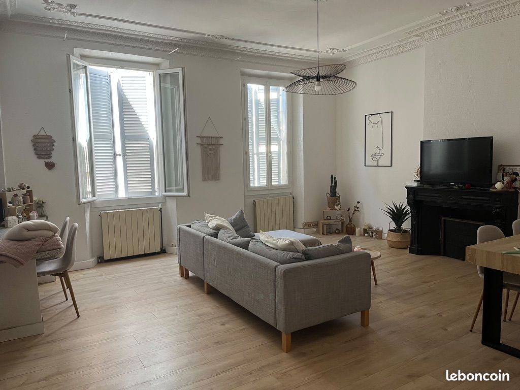 Appartement 3 pièces 87 m² · à Solliès-Pont · 87 m² · 870 €/mois