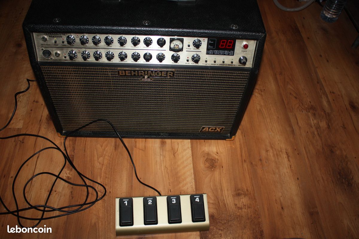 Amplificateur Behringer ACX1000 (image 1)