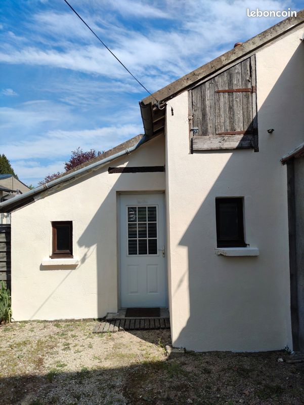 Appartement 1 pièce 17 m² · à Bourges · 17 m² · 330 €/mois