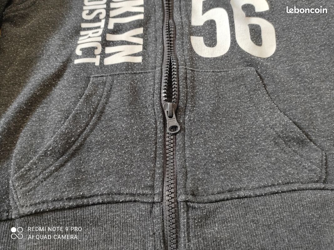 Sweat à capuche 6 ans (image 3)