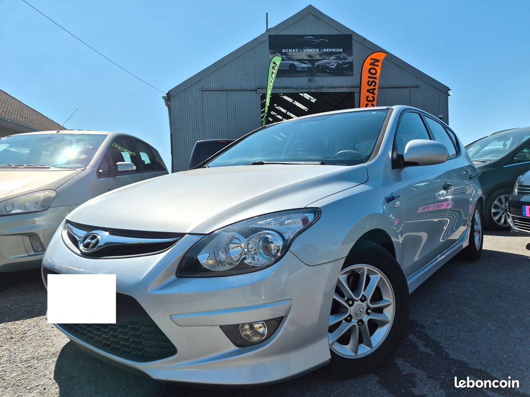 Hyundai I30 Diesel 90CH CLIMATISATION / REGULATEUR PROPRE GARANTIE 6 MOIS (image 1)