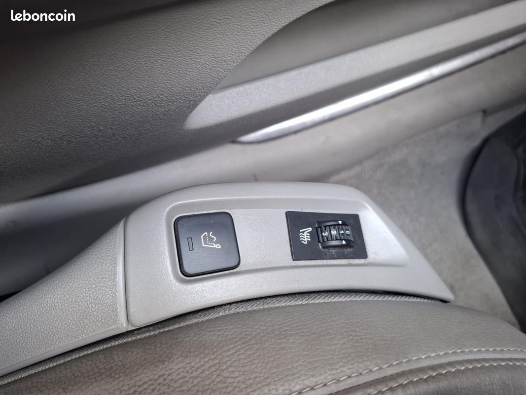 Citroen c5 2.0 hdi 165 exclusive (image 22)