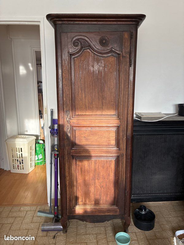 Meuble a rangement (image 1)