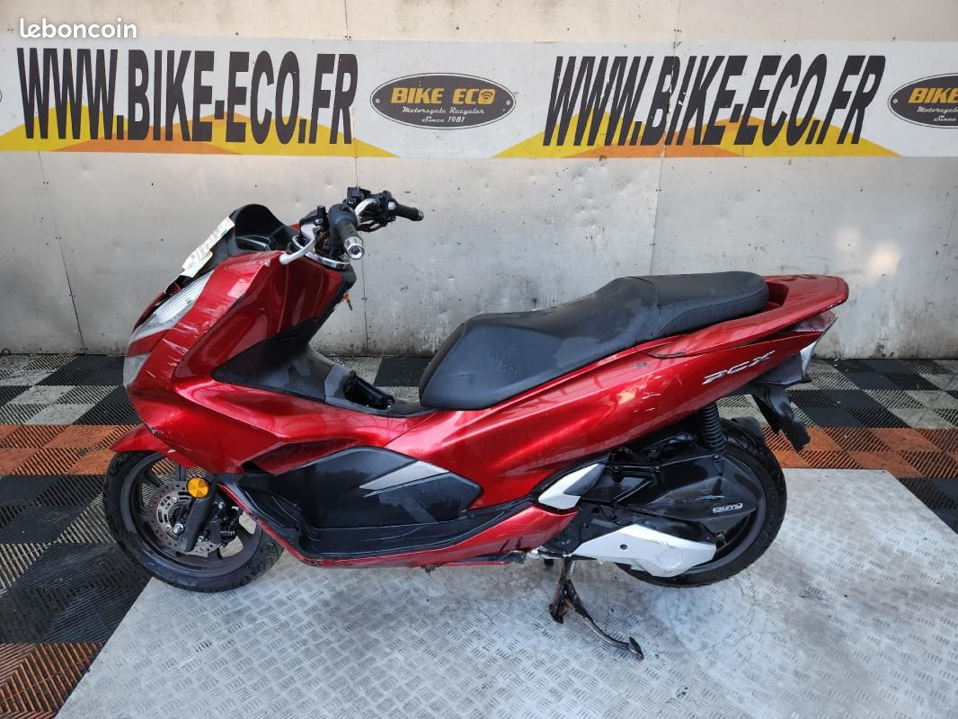 Honda 125 PCX RSV POUR GARAGE OU EXPORT (REF 61639) - Motos