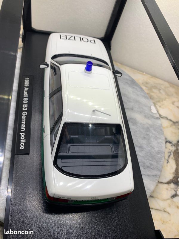 Audi 80, Limousine, B3, 1989, Polizei, grün/weiß, 1:18, TRIPLE9, T9-1800345, OVP