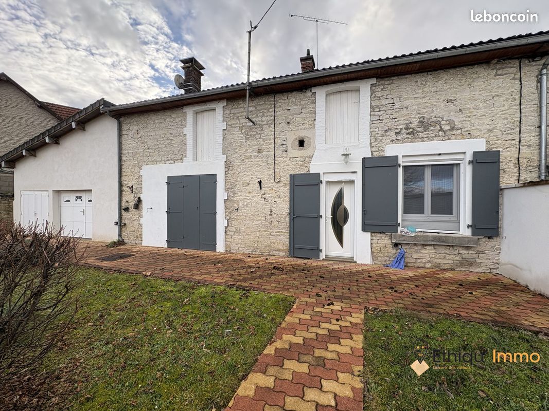 Maison 4 pièces 119 m² · à Bayel · 119 m² · 126 000 €