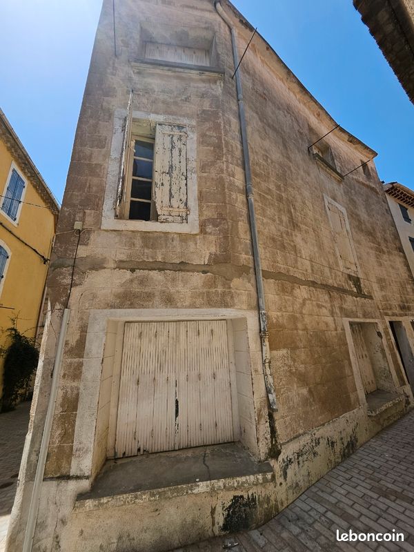 Maison 4 pièces 120 m² · à Lespignan · 120 m² · 100 000 €