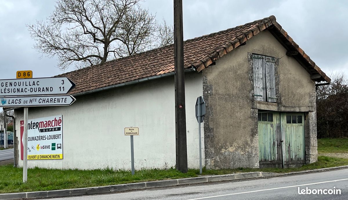 Batiment/garage - Nieuil 16270 Fontafie (image principale 0)