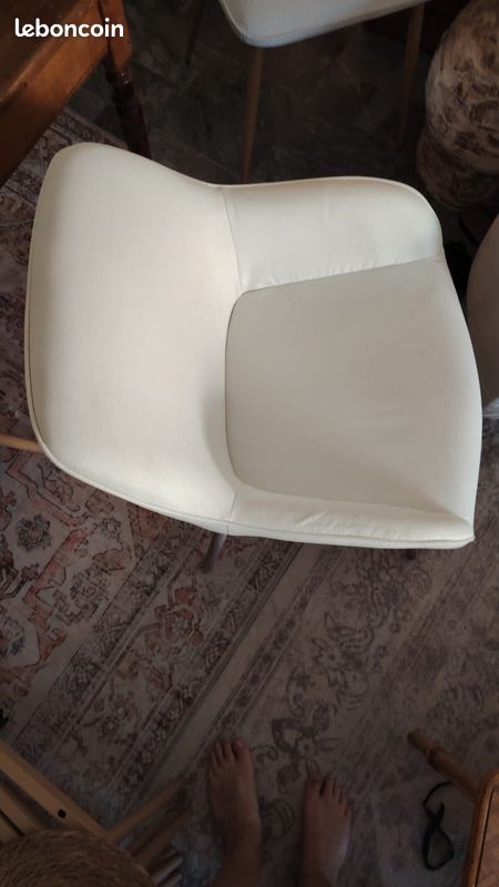 Chaise accoudoir style scandinave (image 2)