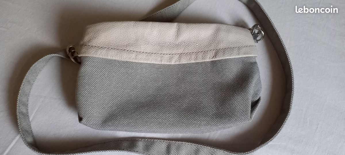 Pochette Mandarina duck beige (image 1)