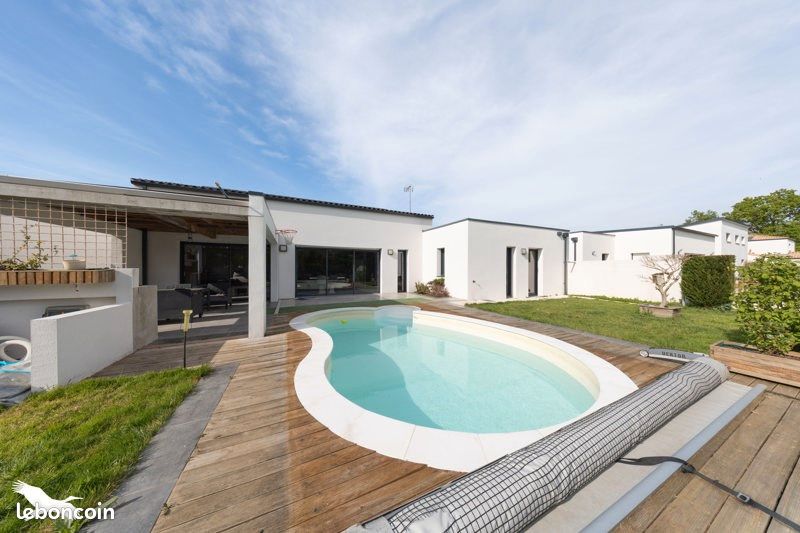 Maison 6 pièces 150 m² · à La Roche-sur-Yon · 150 m² · 439 892 €