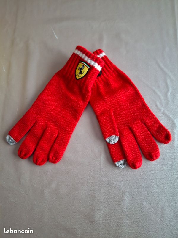 Gants Ferrari neufs avec étiquette taille unique (image 5)