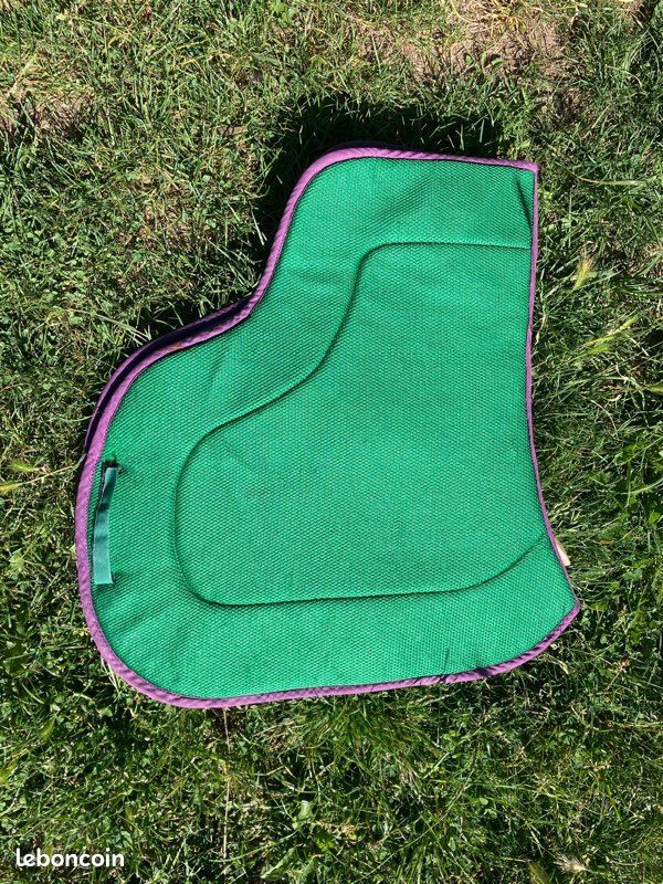 Tapis mesh 3D vert émeraude (image 1)
