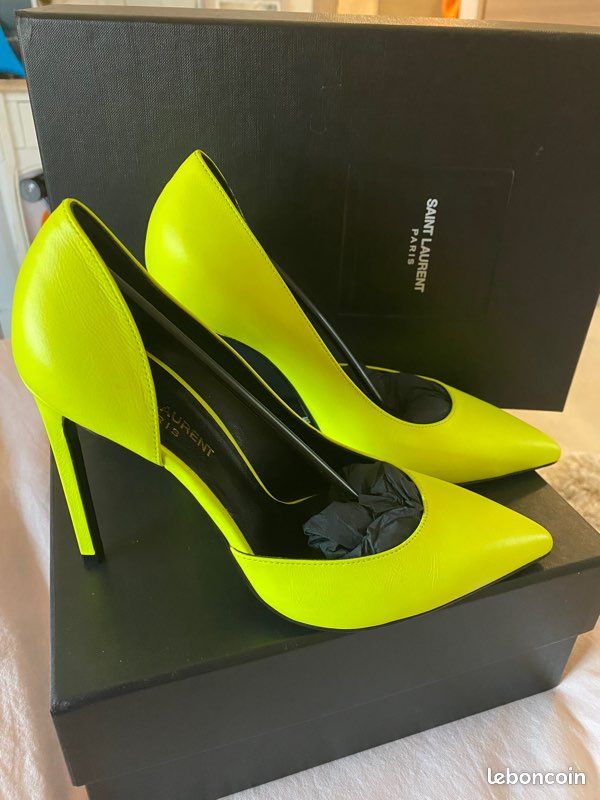 Escarpins Saint Laurent jaune fluo (image 2)