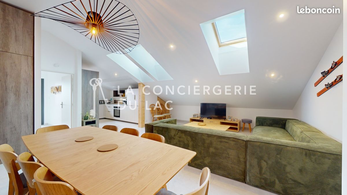 Appartement 7 pièces 132 m² · à Annecy · 132 m² · 680 €/mois