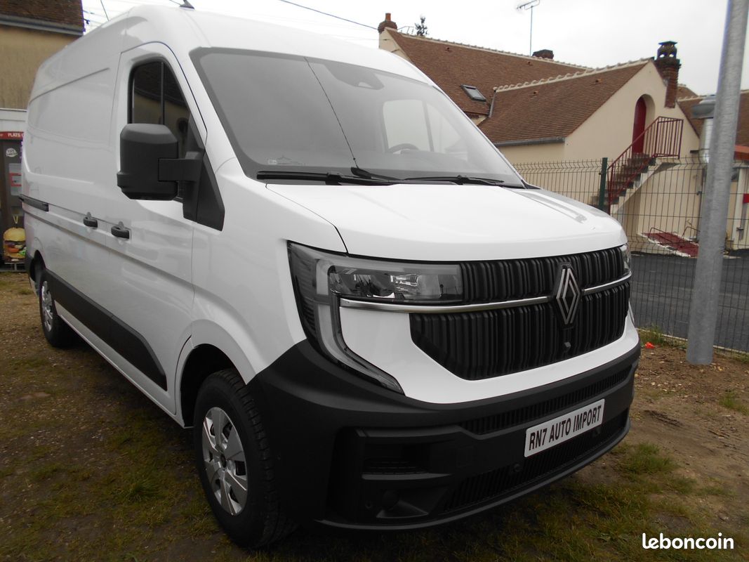 RENAULT MASTER IV NEUF 2.0 Blue DCi 150cv bvm6 3.5 T. EXTRA STOCK à 28408 HT (image 3)