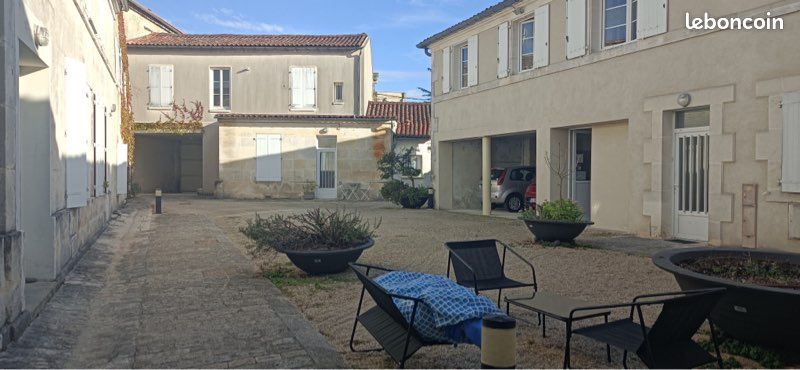 Appartement 3 pièces 92 m² · à Cognac · 92 m² · 650 €/mois
