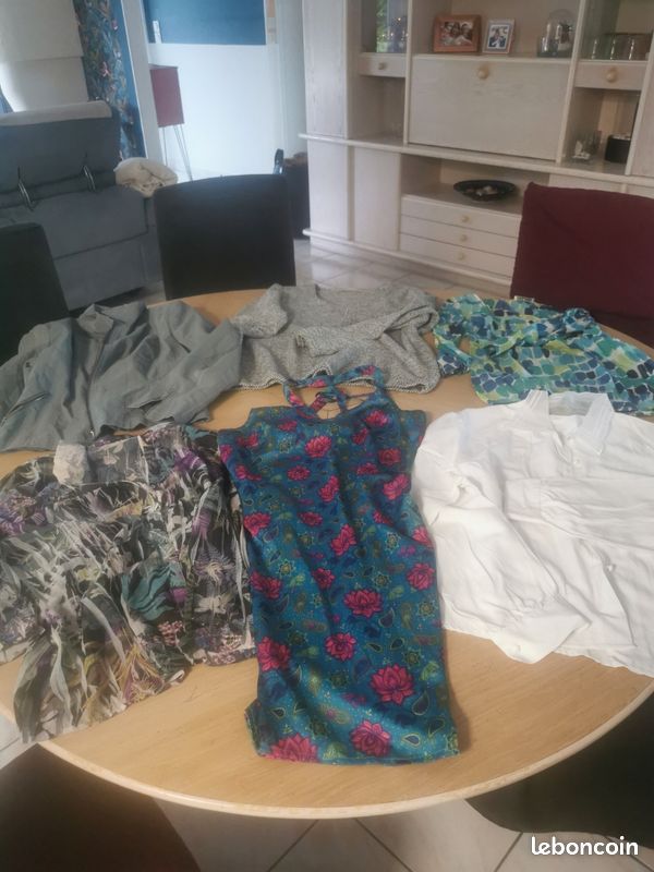 Vêtements femme t38/40 (image 1)