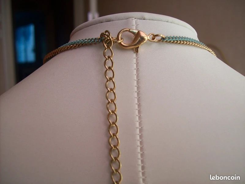 Collier moderne torque (image 4)