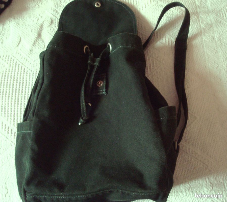 Petit sac à dos vert BAGGU en coton / sac à main (image 3)