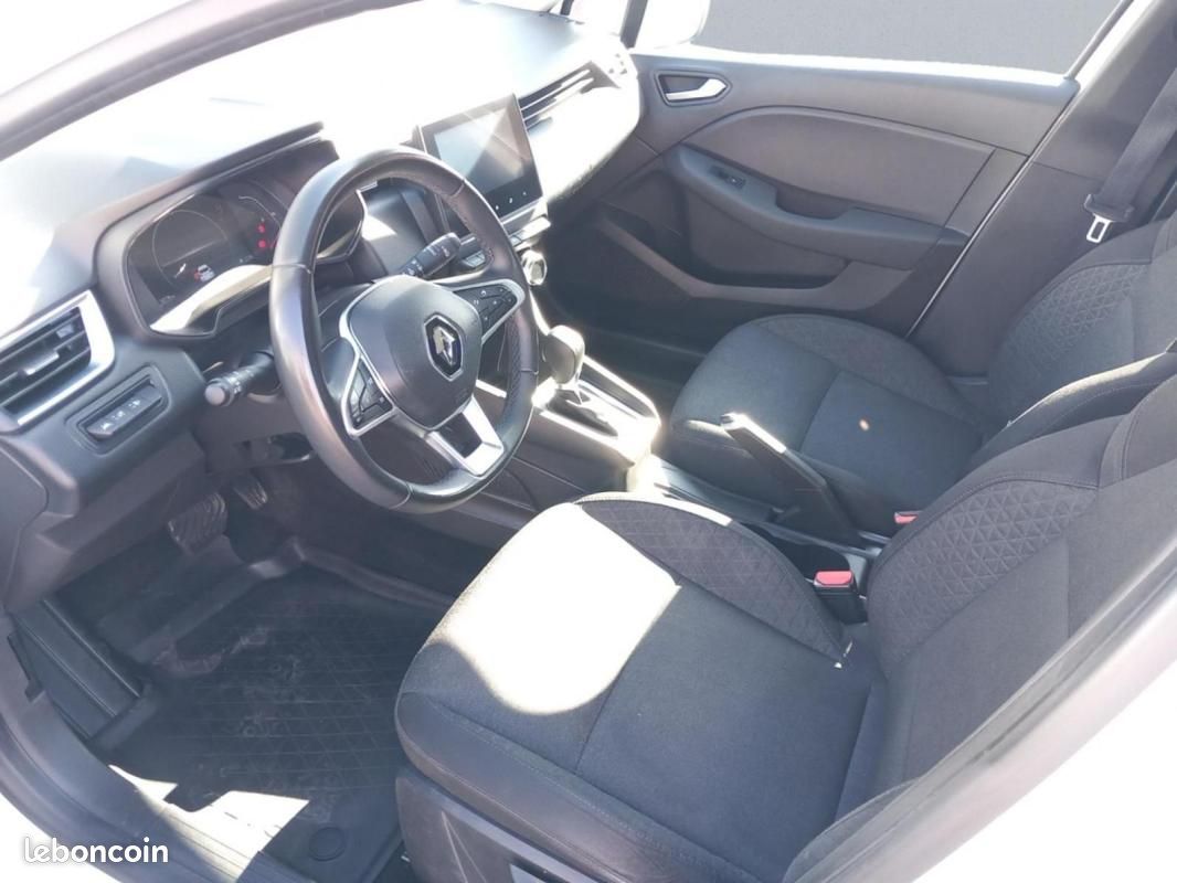 Renault Clio V BUSINESS REVERSIBLE E TECH HYBRIDE 140 - 21N (image 10)