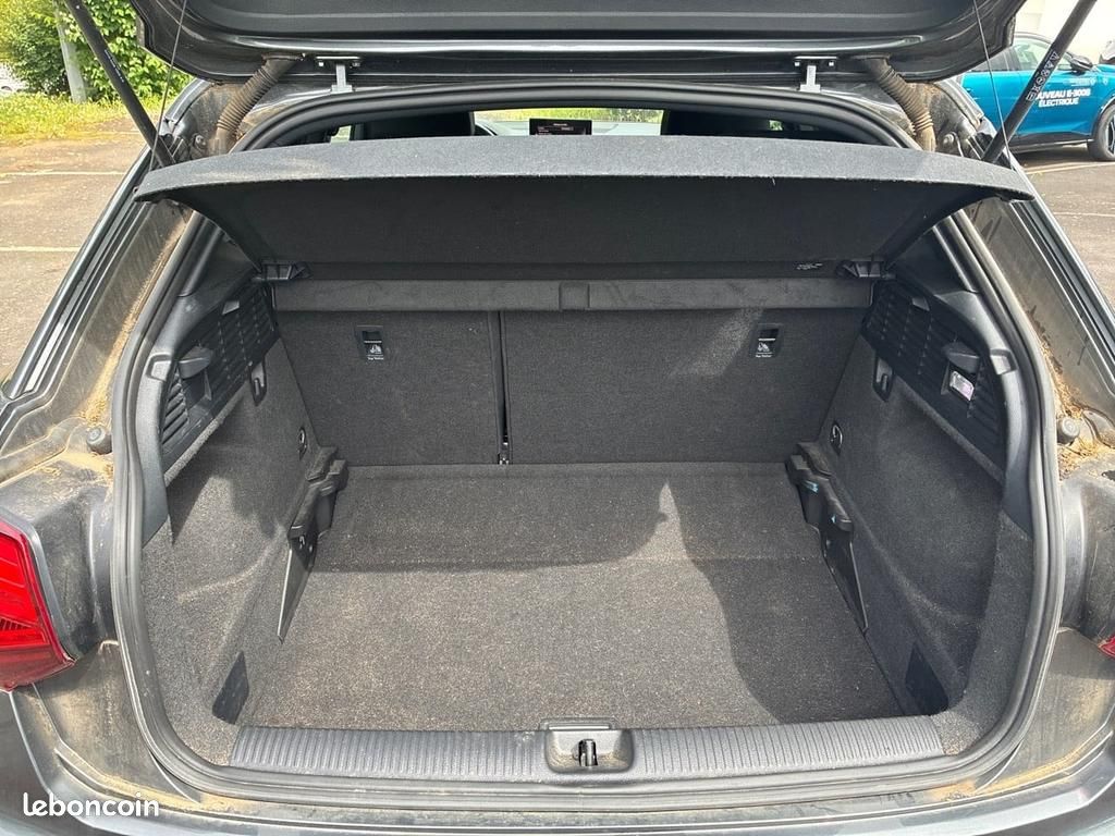 Audi Q2 35 TFSI 150 S tronic 7 S line Plus (image 8)