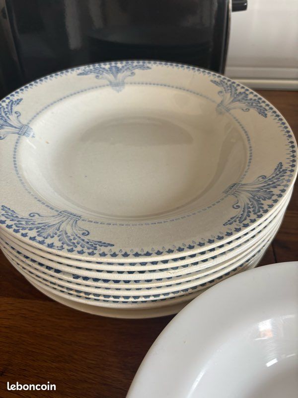 Vaisselle vintage / ancienne (Luneville, Seltmann Weiden, Sarreguemines, Moulin des Loups, Creil et Montereau Windsor..) (image 3)