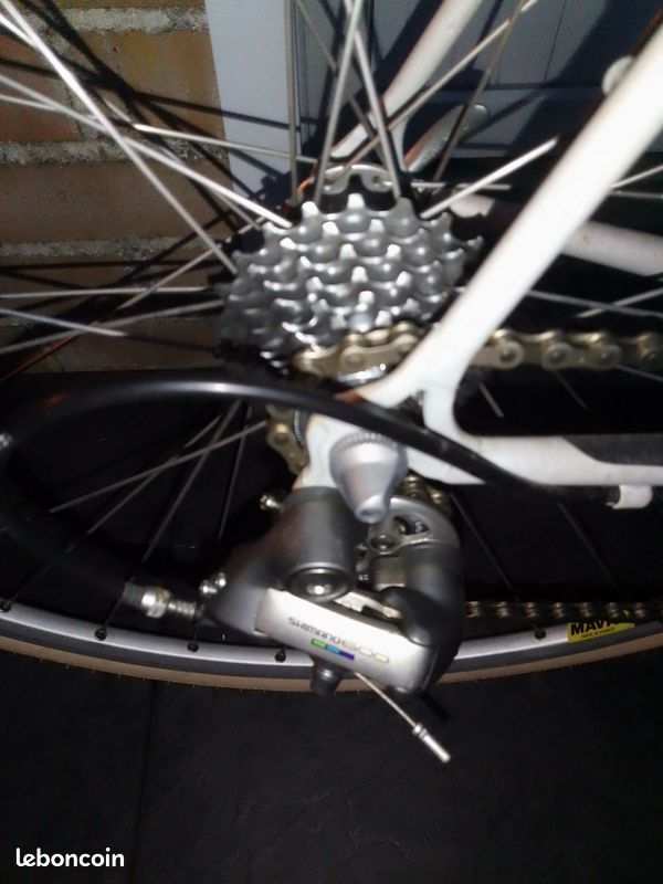 Vélo Decathlon cobra 740 gris blanc (image 3)