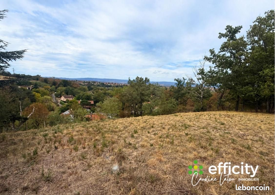 Terrain 1650 m² · à Saint-Just-Saint-Rambert · 120 000 €