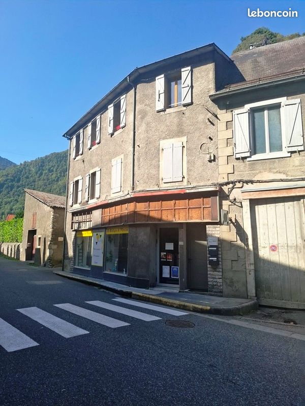 Maison 7 pièces 285 m² · à Saint-Béat-lez · 285 m² · 168 000 €