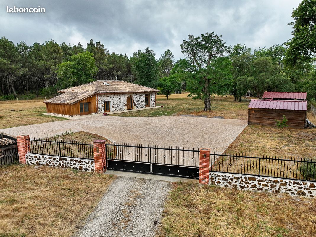 Maison 5 pièces 170 m² · à Belin-Béliet · 170 m² · 430 000 €