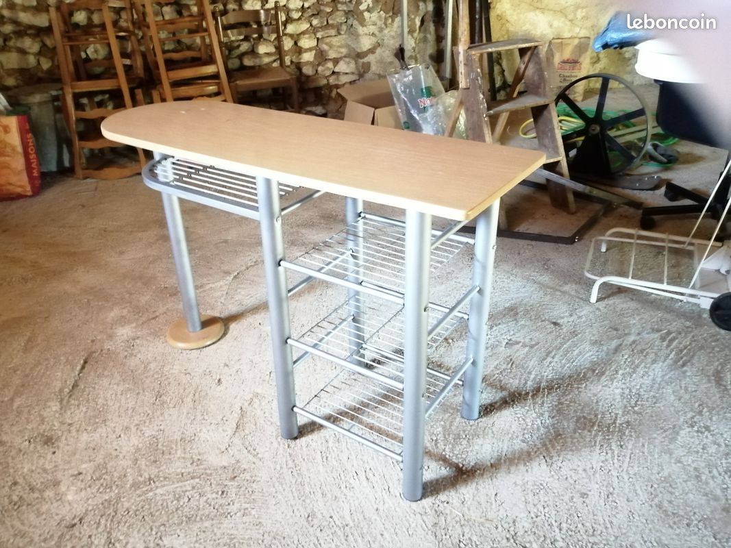 Bar (image 2)