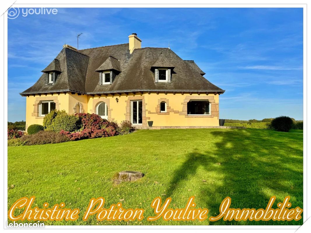 Maison 8 pièces 177 m² · à Noyal-Pontivy · 177 m² · 349 500 €