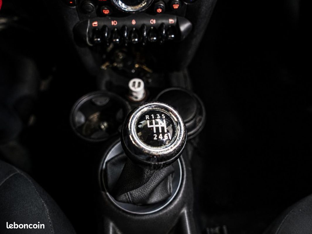 MINI MINI 1.6i - 75 R56 LCI COUPE One PHASE 2 (image 19)