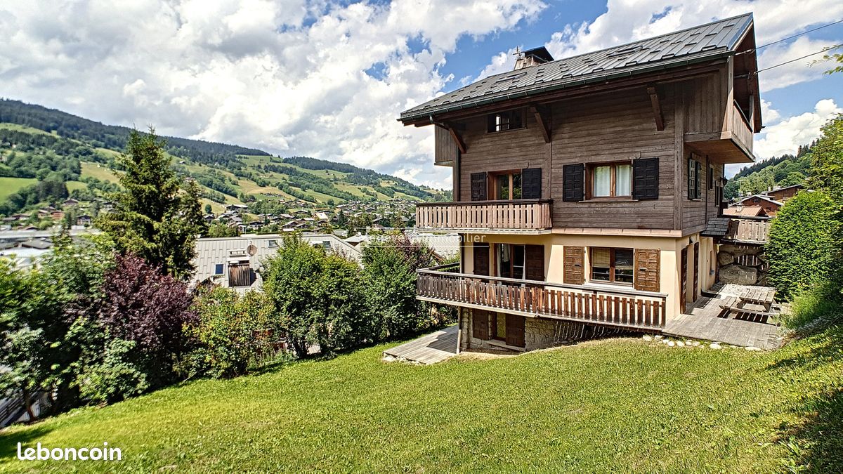 Maison 5 pièces 87 m² · à Megève · 86,8 m² · 2 400 €/mois
