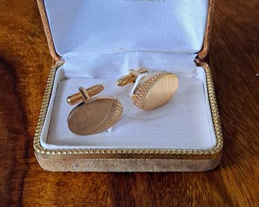 Paire De Boutons De Manchette Anciens Dorés - Forme Fer à Cheval, Occasion Vintage