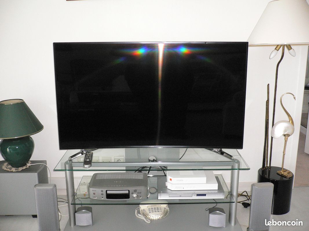 Vends table de support de tele (image 1)