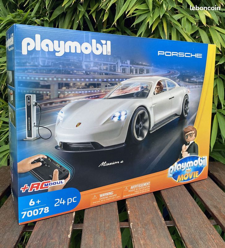 Playmobil-Film: Rex Dasher fährt Porsche Mission E Playmobil-Film: Rex Dasher fährt Porsche Mission E