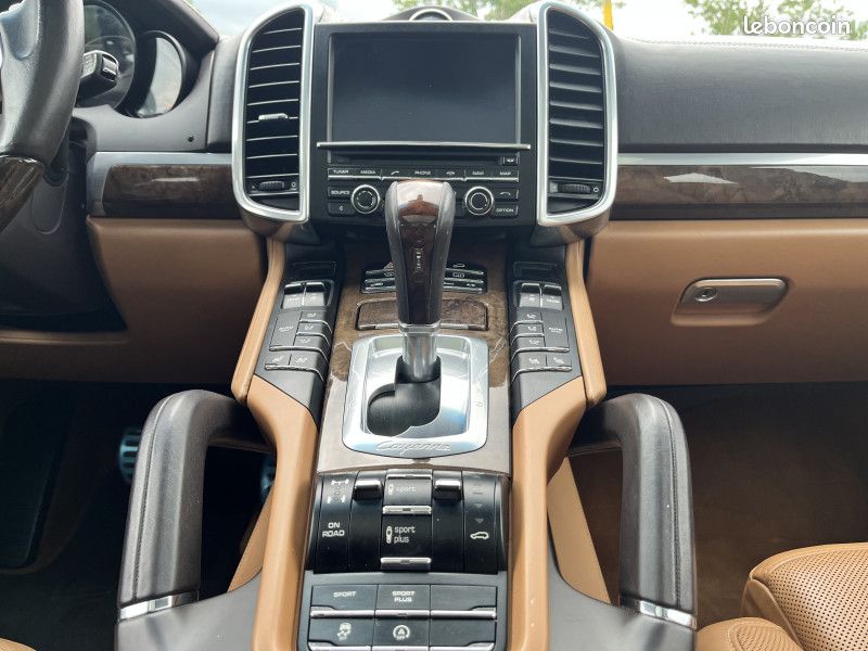 Porsche CAYENNE (958) 3.6 420CH S (image 25)